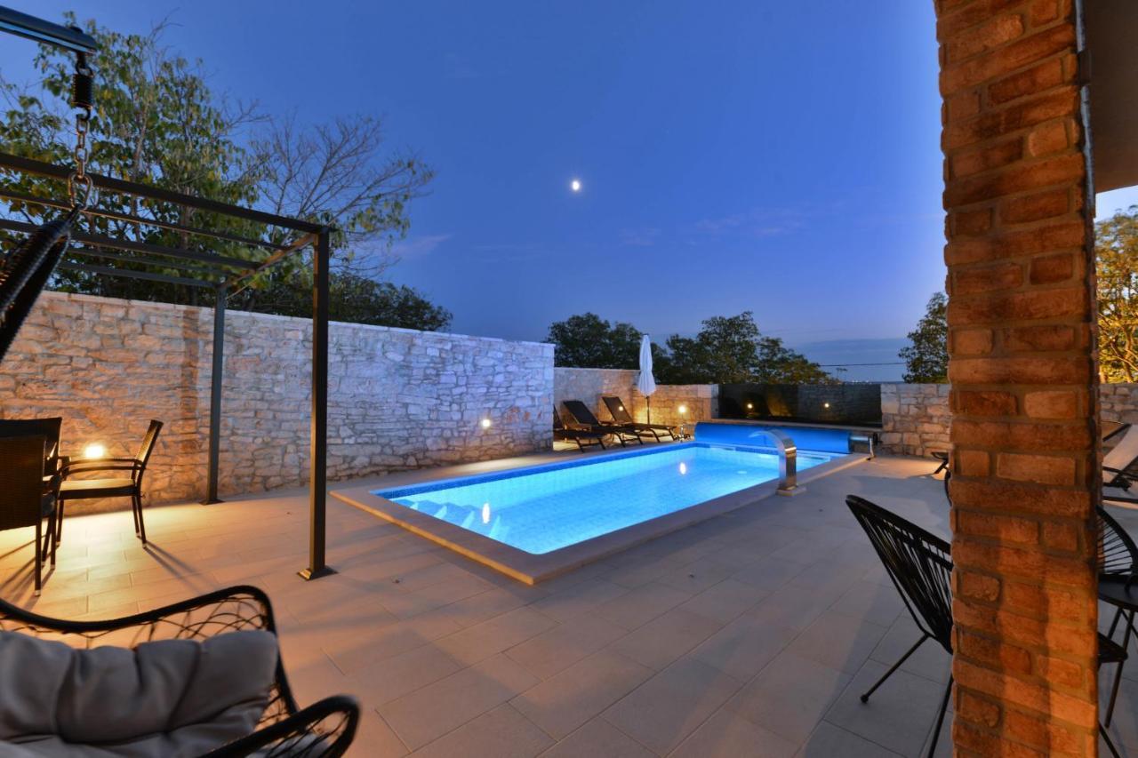 Stone Villa Didovi Snovi With Heated Pool Lisane Ostrovicke Екстер'єр фото
