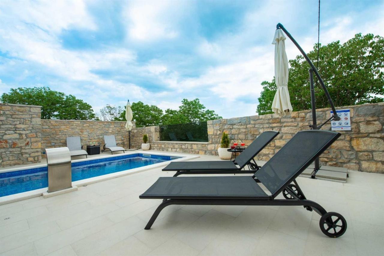Stone Villa Didovi Snovi With Heated Pool Lisane Ostrovicke Екстер'єр фото