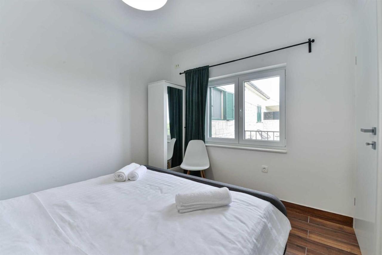 Stone Villa Didovi Snovi With Heated Pool Lisane Ostrovicke Екстер'єр фото