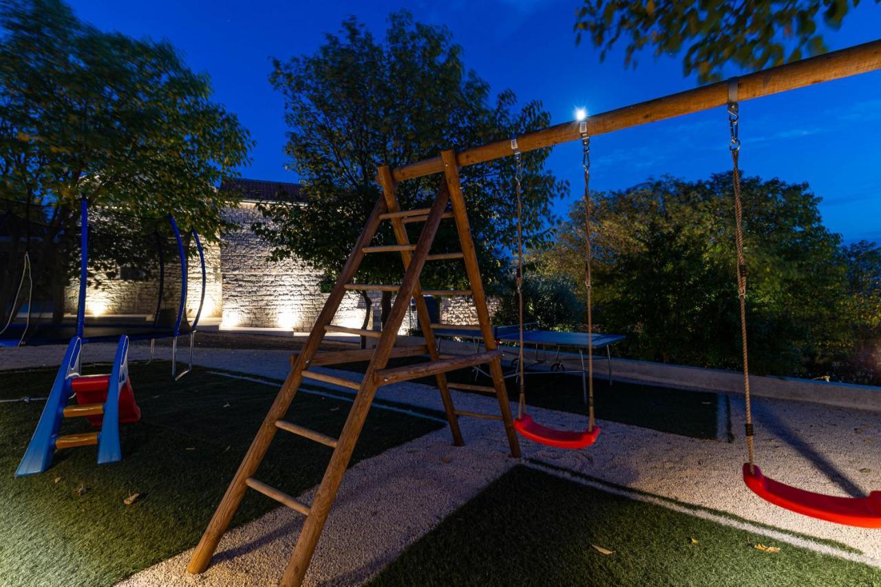 Stone Villa Didovi Snovi With Heated Pool Lisane Ostrovicke Екстер'єр фото